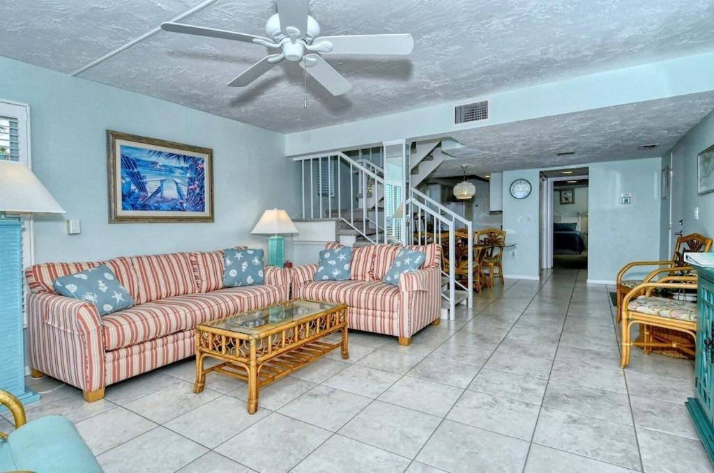 Laplaya 201C Breathtaking Gulf Panorama From This Corner End Unit With A Private Stairway To The Beach Longboat Key Esterno foto